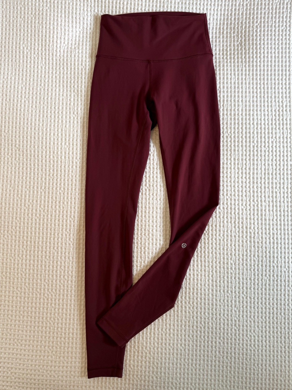 Lululemon Wunder Train High-Rise Tight 28” Burgundy Size 4
